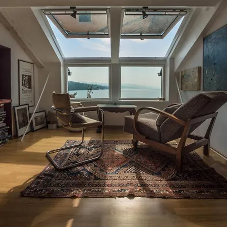 Daire Adriatika Seaside Loft *